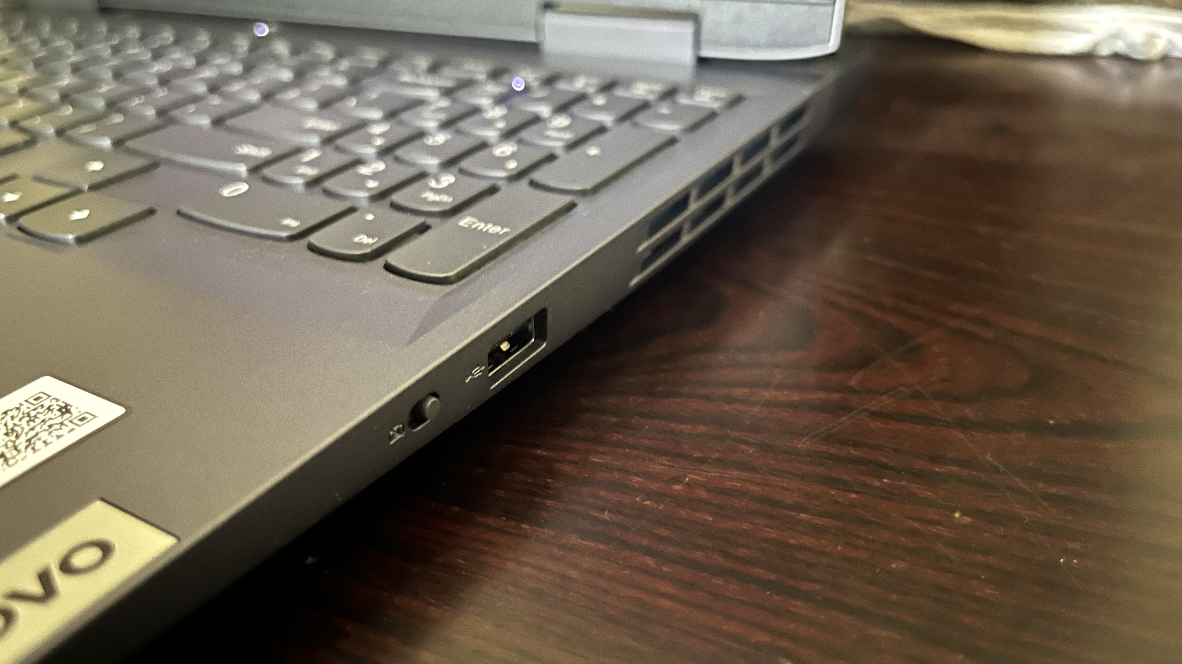 Lenovo LOQ 15