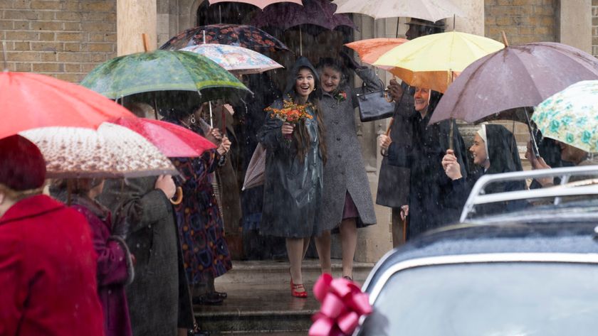 Nancy leaves Nonnatus House for her wedding and is greeted by her friends who are all standing under umbrellas in the rain