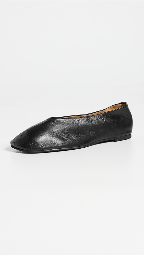 Blaine Flats - Black Leather