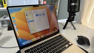 M2 MacBook Air with Notification Center