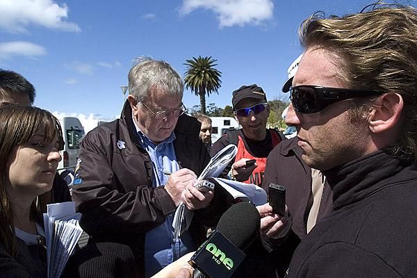 Garmin Slipstream boss Matt White speaks with tour media about his dilema with the overall victory on the tour.