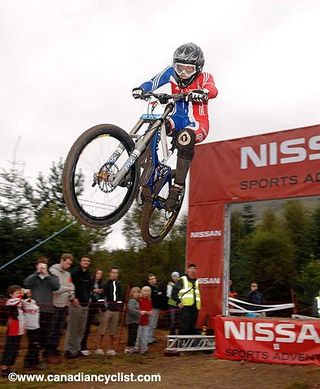 Katy Curd (Great Britain) races downhill at the Worlds in Fort William