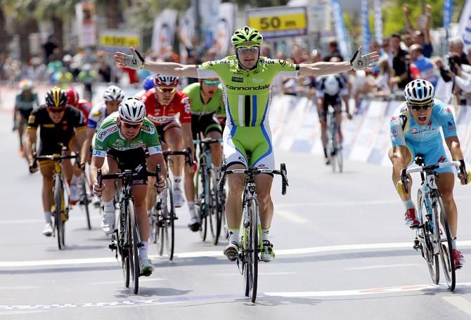 Elia Viviani (Cannondale) wins stage 7