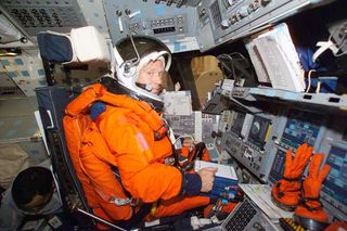 Meet the STS-121 Crew: The Flyers