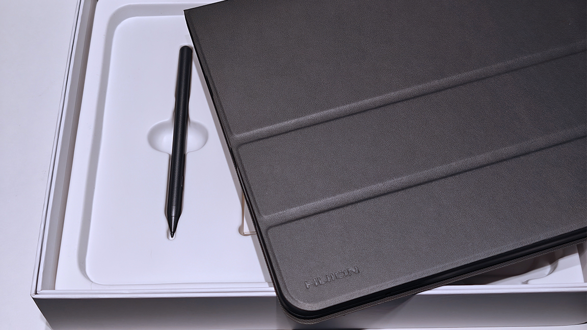 Huion Kamvas Skate 13 review; images of an Android drawing tablet