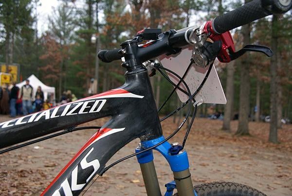 The carbon front triangle includes a burly front end.