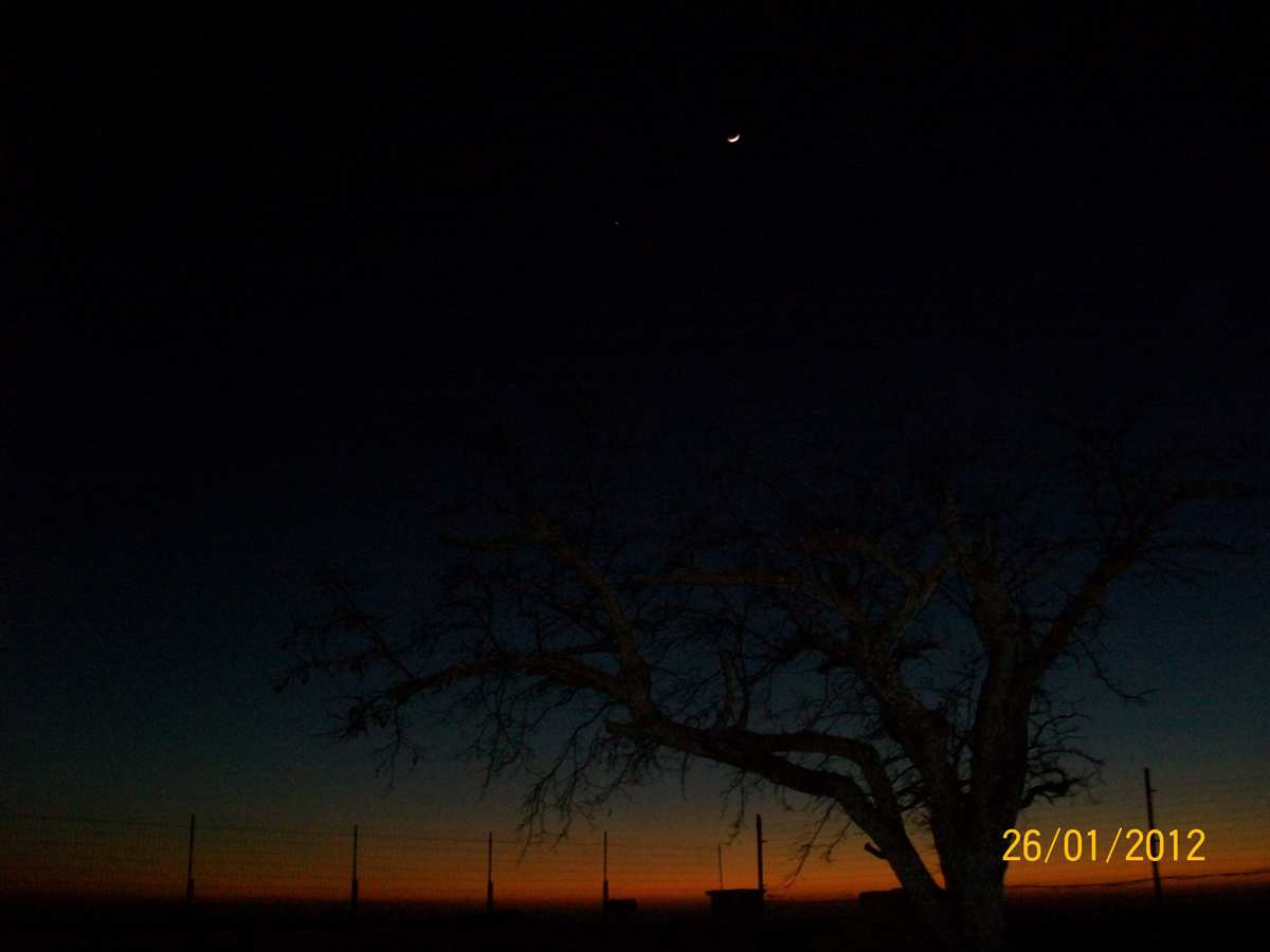 Venus and the Moon over Cianciana, Italy