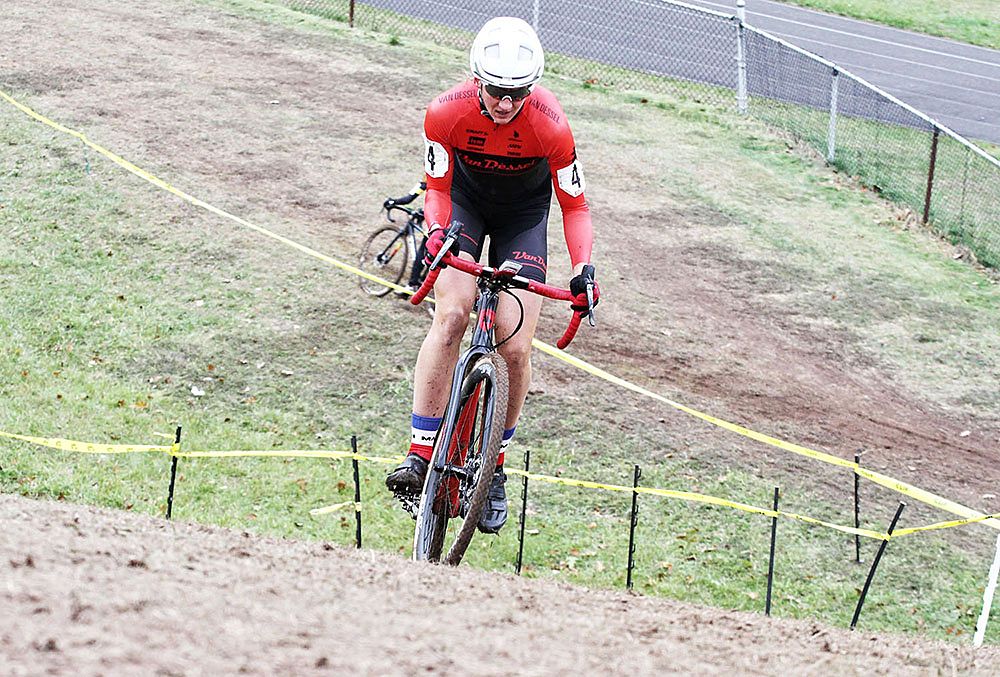 Cassandra Maximenko (Van Dessel/Atom Composite Wheels) was very consistent all weekend and held onto second position over both days.