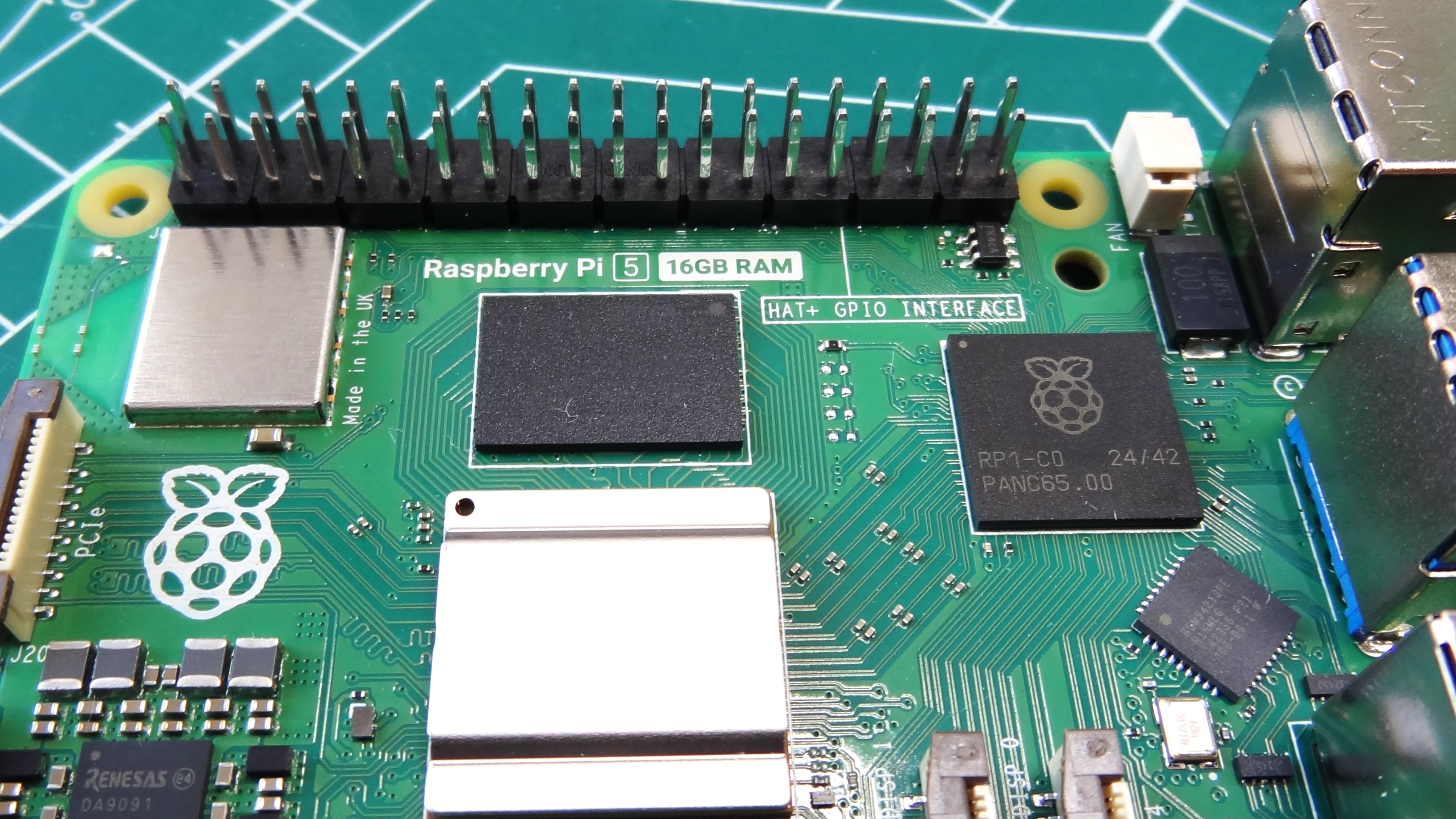 Raspberry Pi 5 16GB