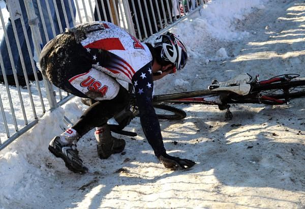 A US rider was one of many crash victims.