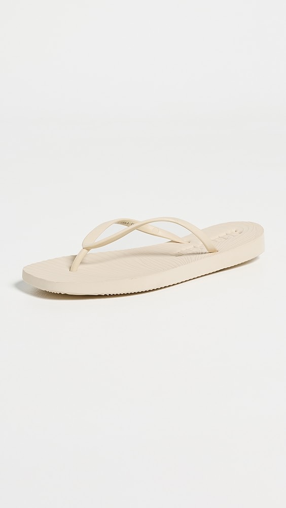 Tapered Flip Flops - Eggnog