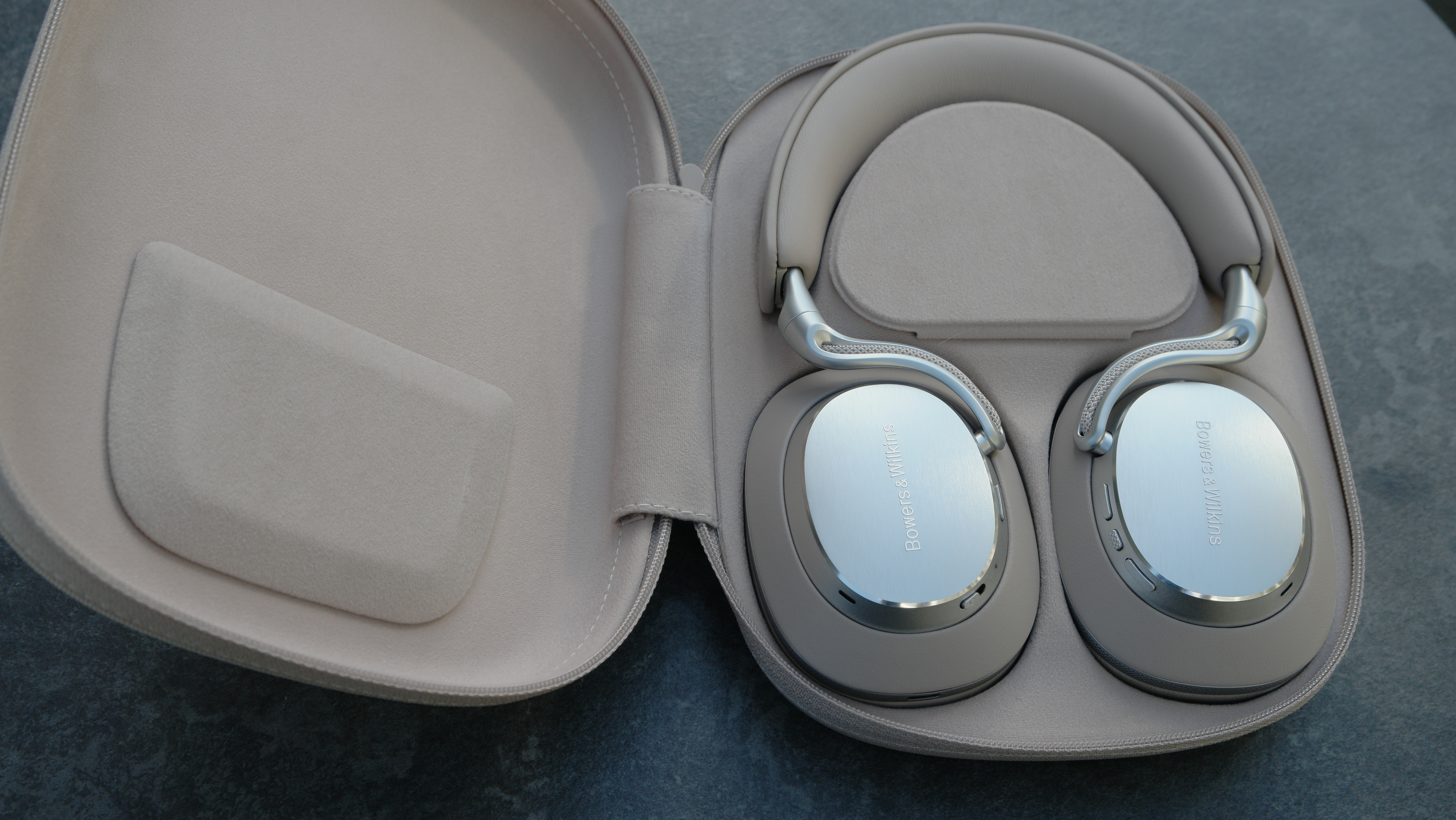 Bowers &amp; Wilkins Px8 S2 in their case with the storage pocket closed