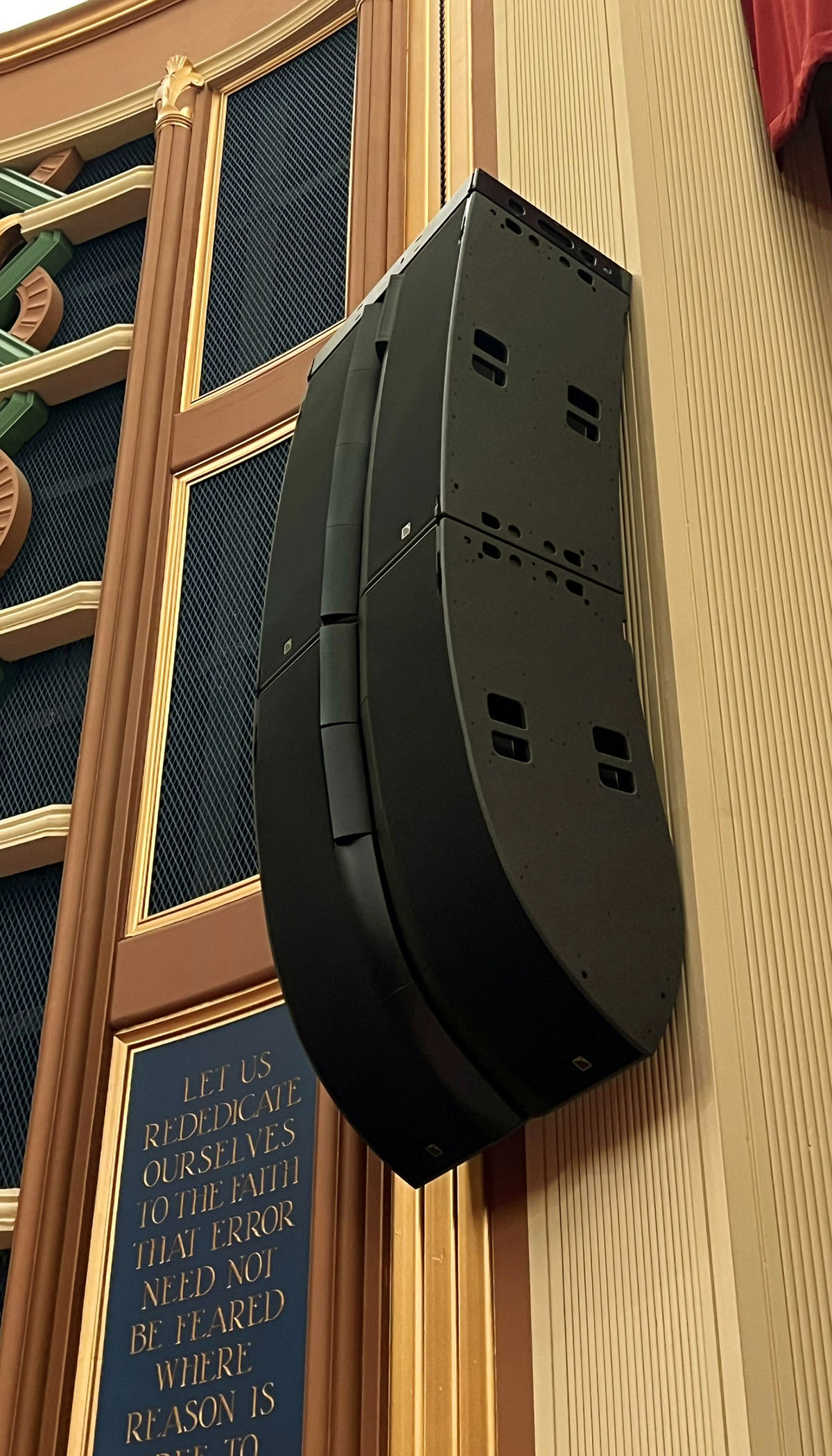 Sexson Auditorium recently installed an L-Acoustics L Series system.