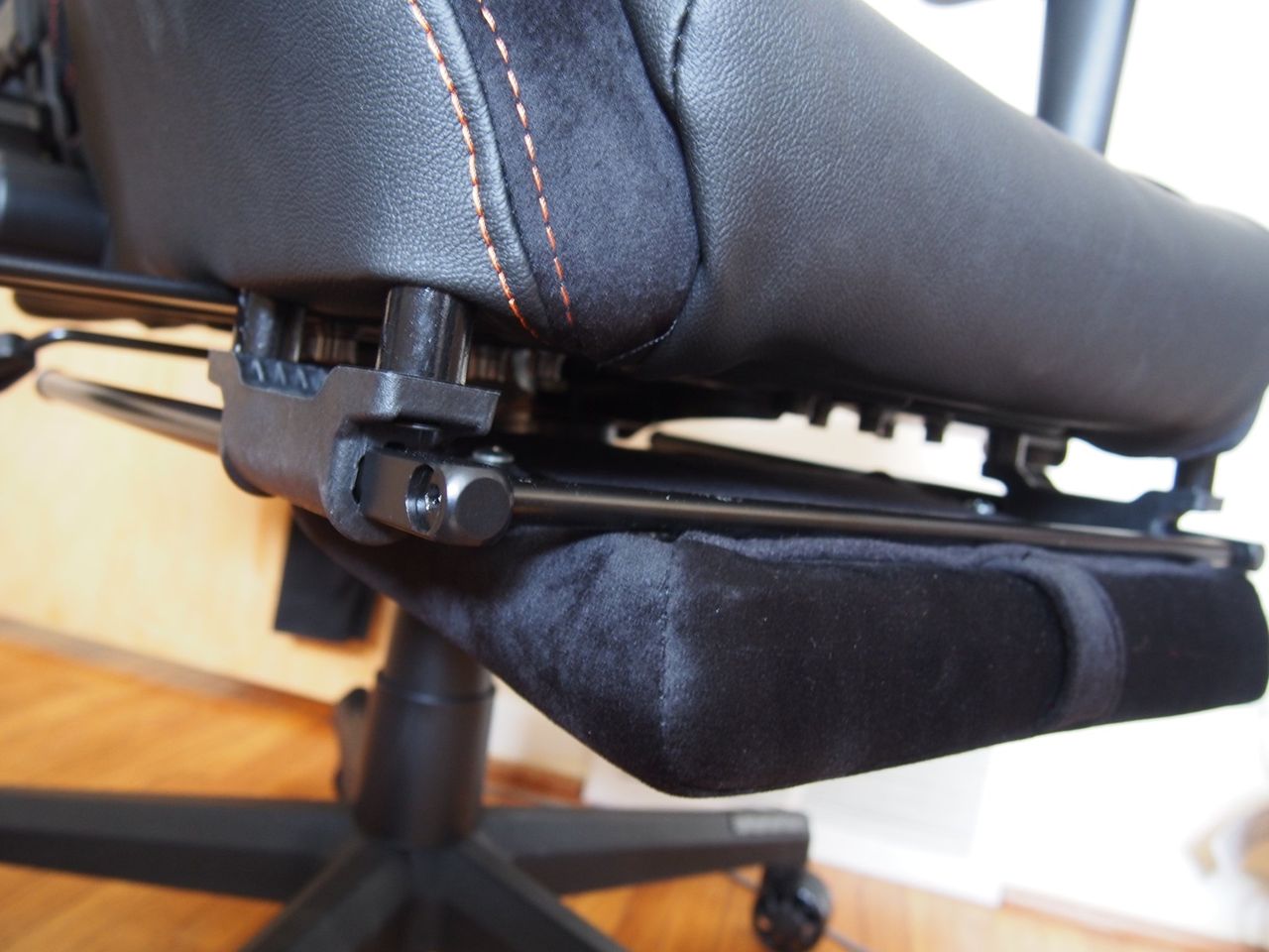 Jungle 2 Footrest Mechanism