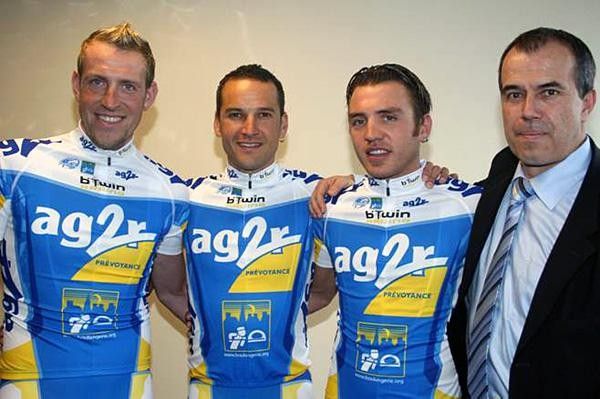 Christophe Moreau, Cyril Dessel for the Tour de France and Rinaldo Nocentini for Classics with Vicent Lavenu the team manager.