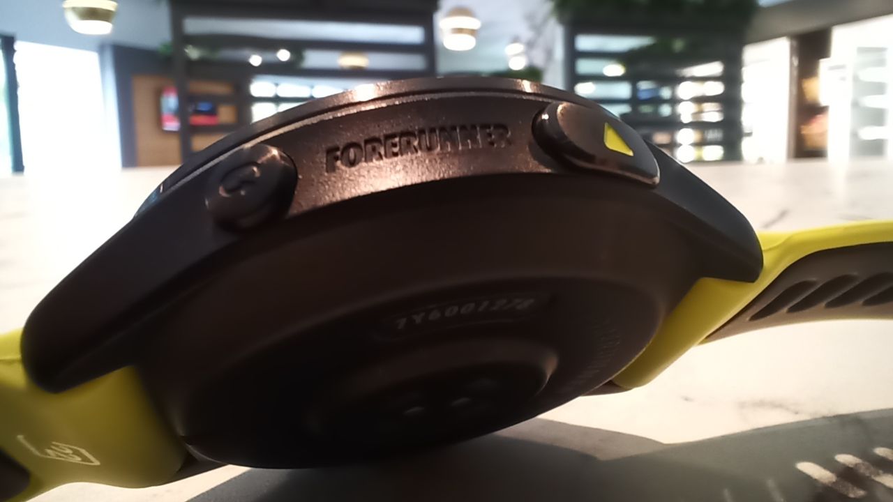 Garmin Forerunner 965