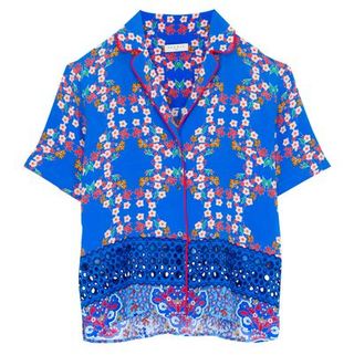 Clothing, Blue, Sleeve, Outerwear, Cobalt blue, Electric blue, Top, Button, T-shirt, Pattern,