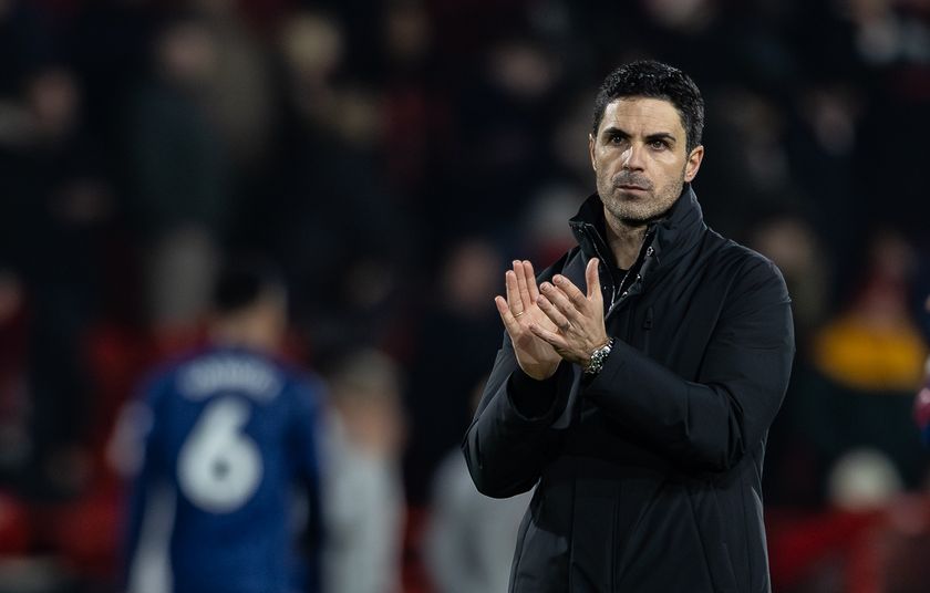 Arsenal manager Mikel Arteta applauds his side's travelling supporters at the end of the match during the Premier League match between Nottingham Forest and Arsenal at City Ground on January 17, 2026 in Nottingham, England.