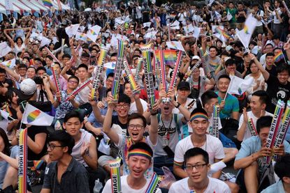 Taiwan celebrates same-sex marriage ruling