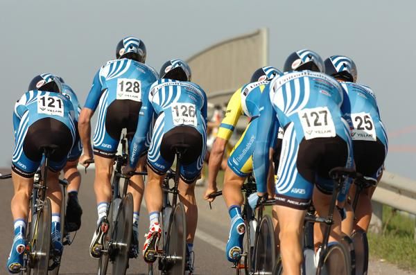 The UnitedHealthcare team competes in the team time trial at Coppi e Bartali
