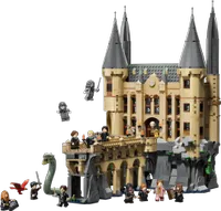 LEGO&reg; Hogwarts&trade; Castle: East Wing