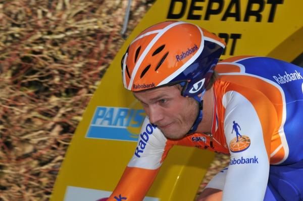 Lars Boom pushes off