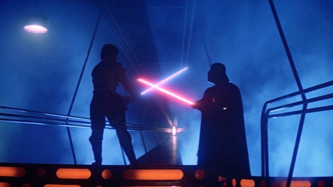 Mark Hamill and David Prowse in Star Wars: Episode V - The Empire Strikes Back (1980)_Lucasfilm Ltd.