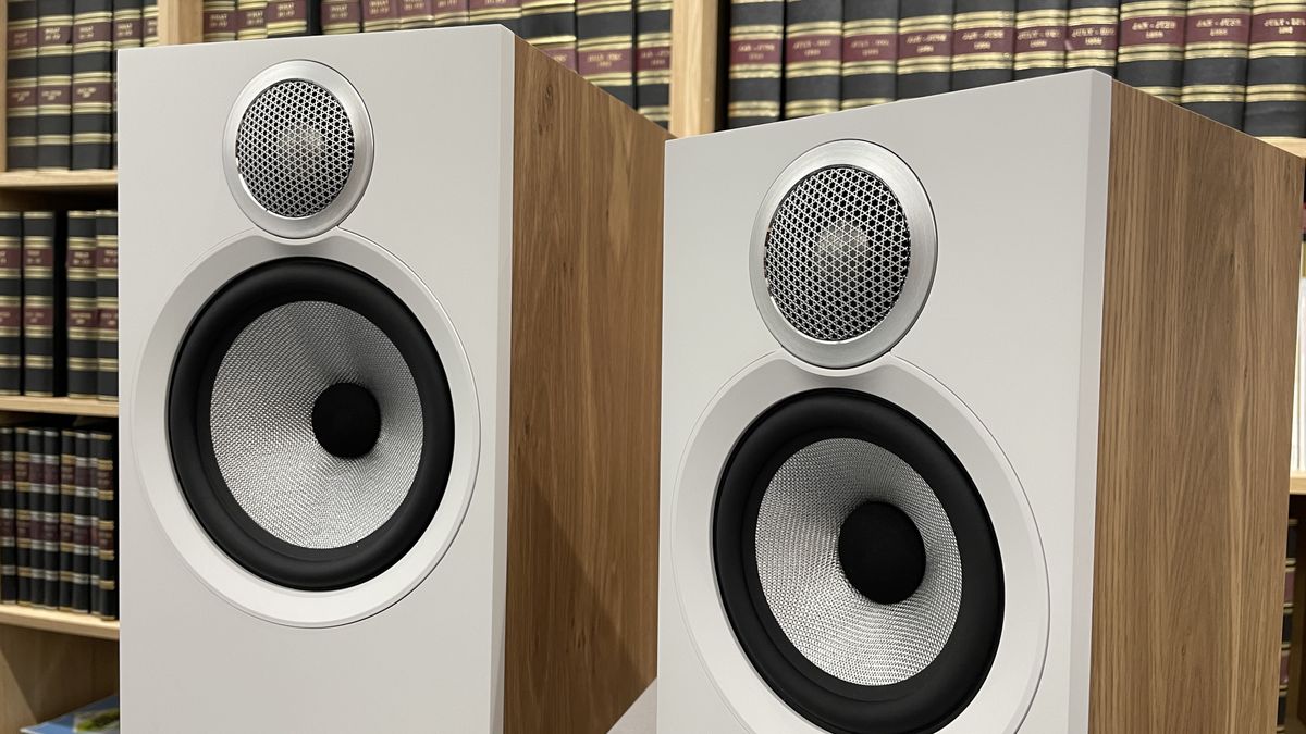 Bowers &amp; Wilkins 607 S3 vs 606 S3