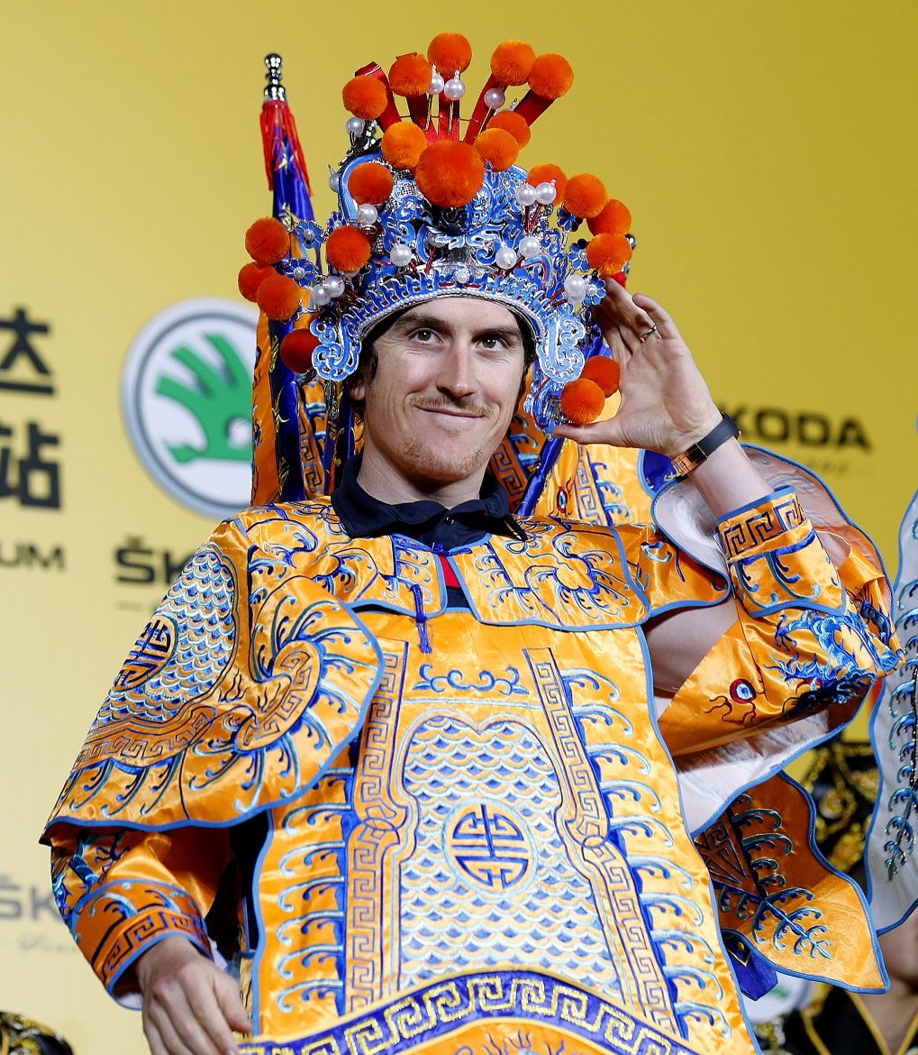 Geraint Thomas introduced on stage