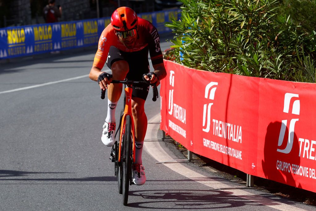 Team Ineos' Italian rider Filippo Ganna escapes during the 4th stage of the 107th Giro d'Italia cycling race, 190 km between Acqui Terme and Andora, on May 7, 2024 in Andora. (Photo by Luca Bettini / AFP)