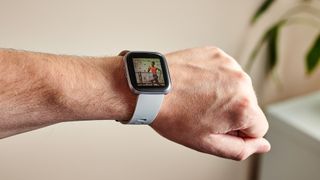 You can select the exercise routine you want for the Versa 2 to start logging data