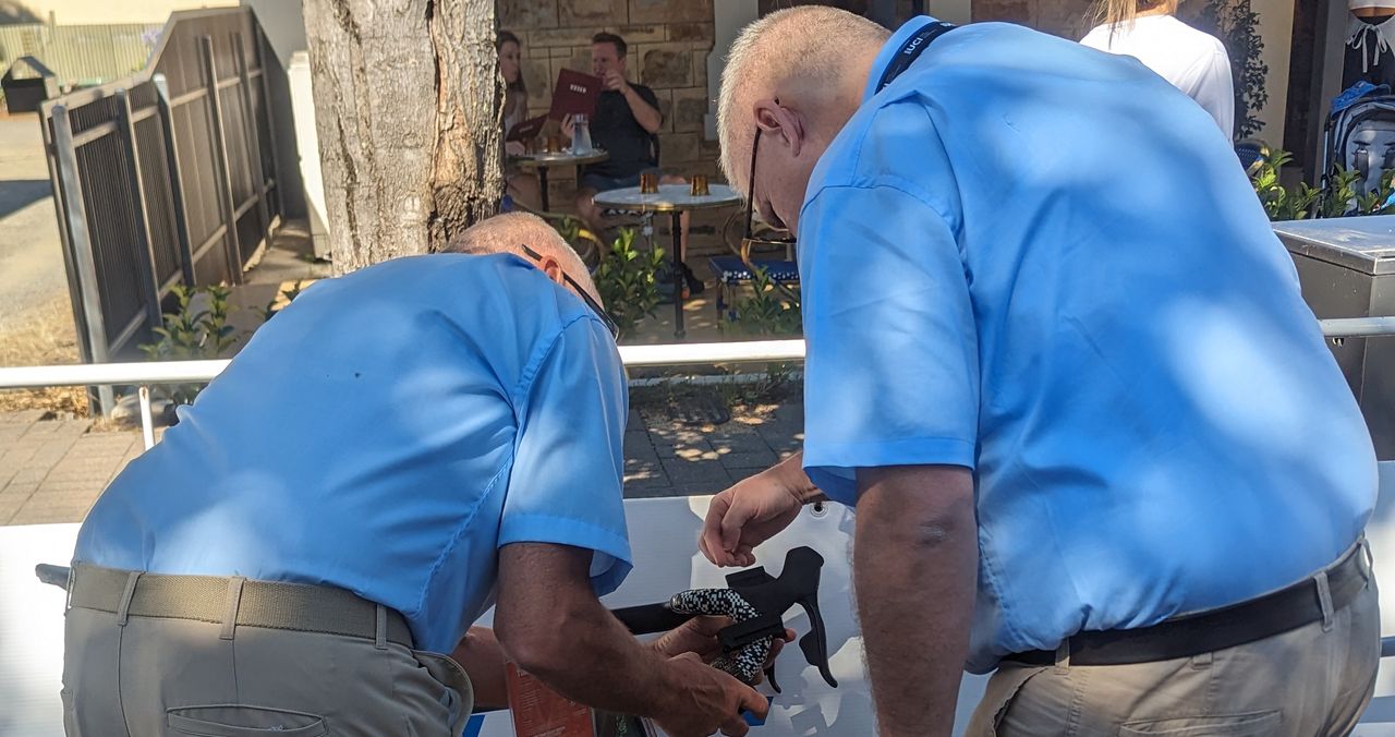 UCI checks brake levers