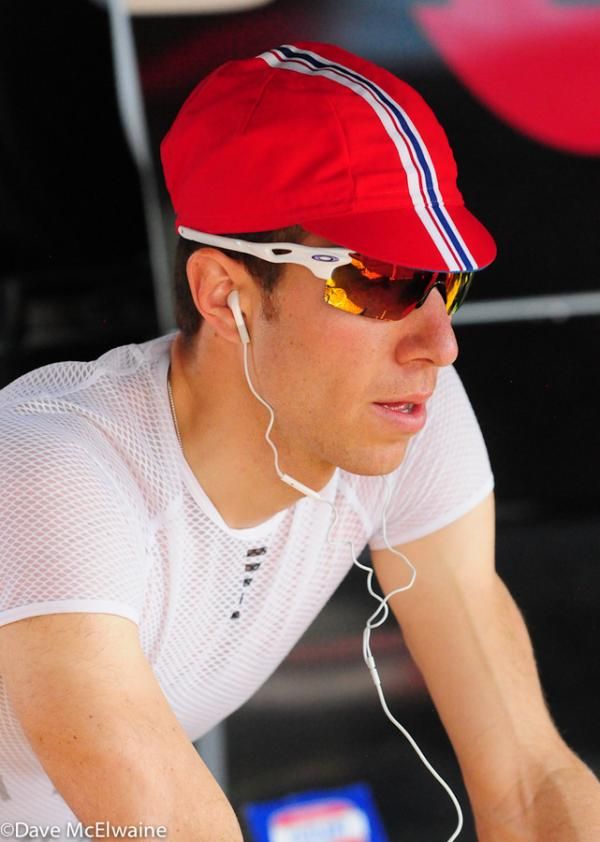 Jeremy Powers (Rapha Focus) warming up