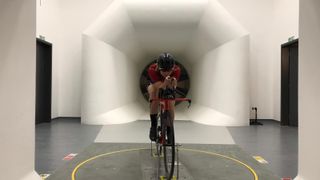 Windtunnel front on
