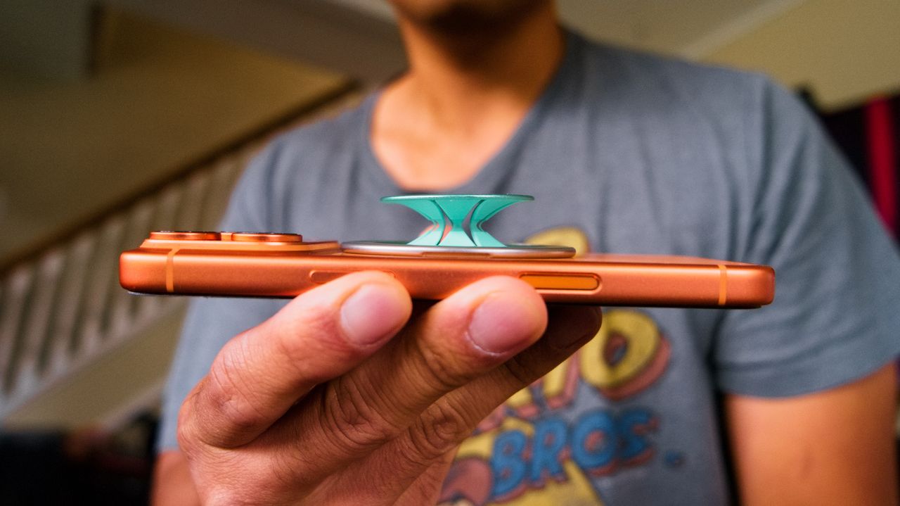 Popsockets Low-Pro Grip test.