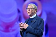 Bill Gates speaks on stage during the annual Goalkeepers NYC event