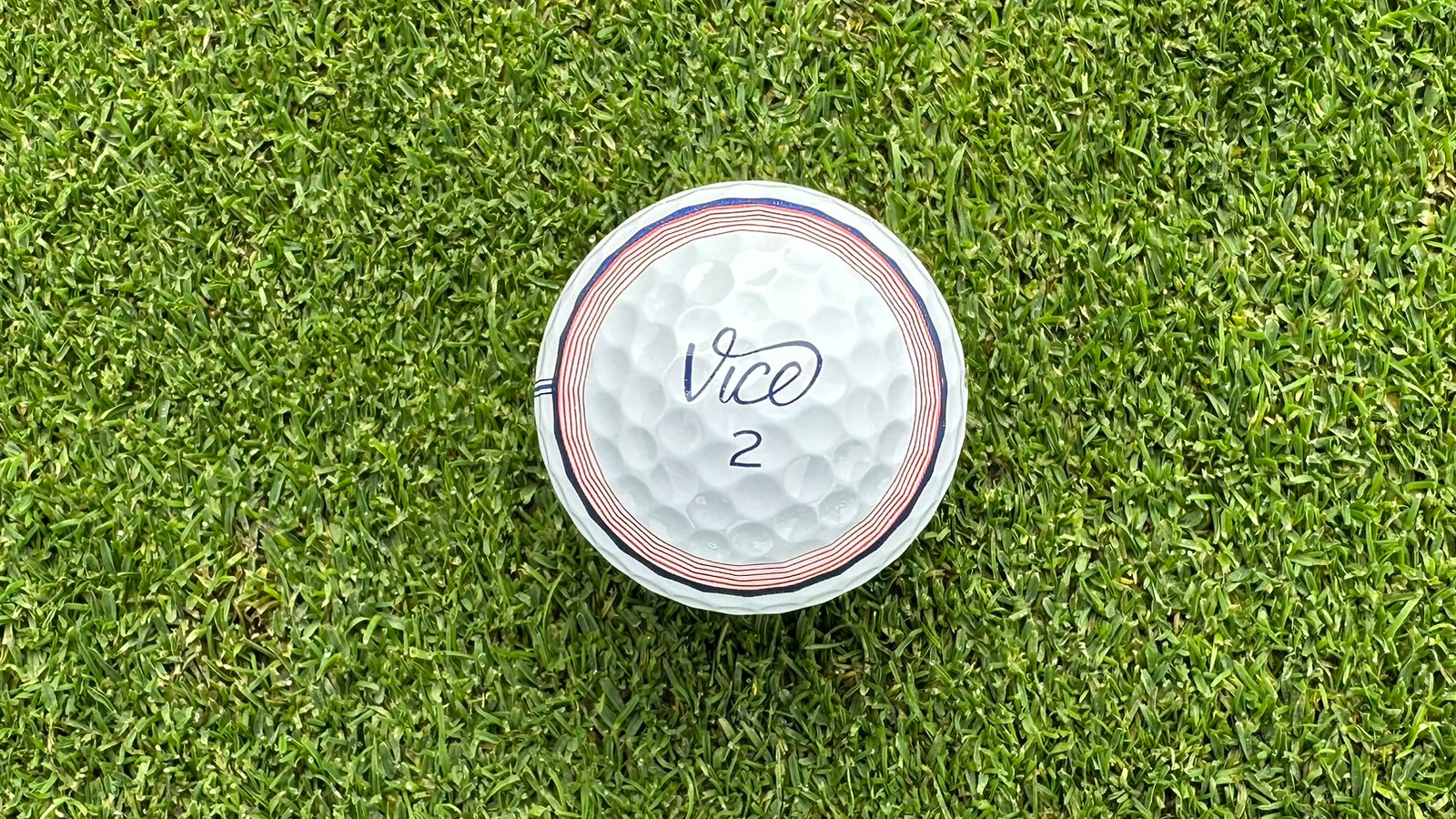 Vice Pro Tracer Golf Ball