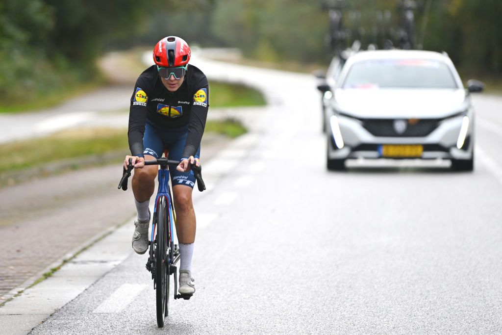 ARNHEM NETHERLANDS OCTOBER 13 Ilaria Sanguineti of Italy and Team Lidl Trek attacks during the 26th Simac Ladies Tour 2024 Stage 6 a 1458km stage from Arnhem to Arnhem UCIWWT on October 13 2024 in Arnhem Netherlands Photo by Luc ClaessenGetty Images