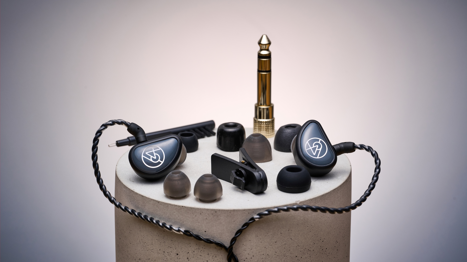64 audio Aspire 2