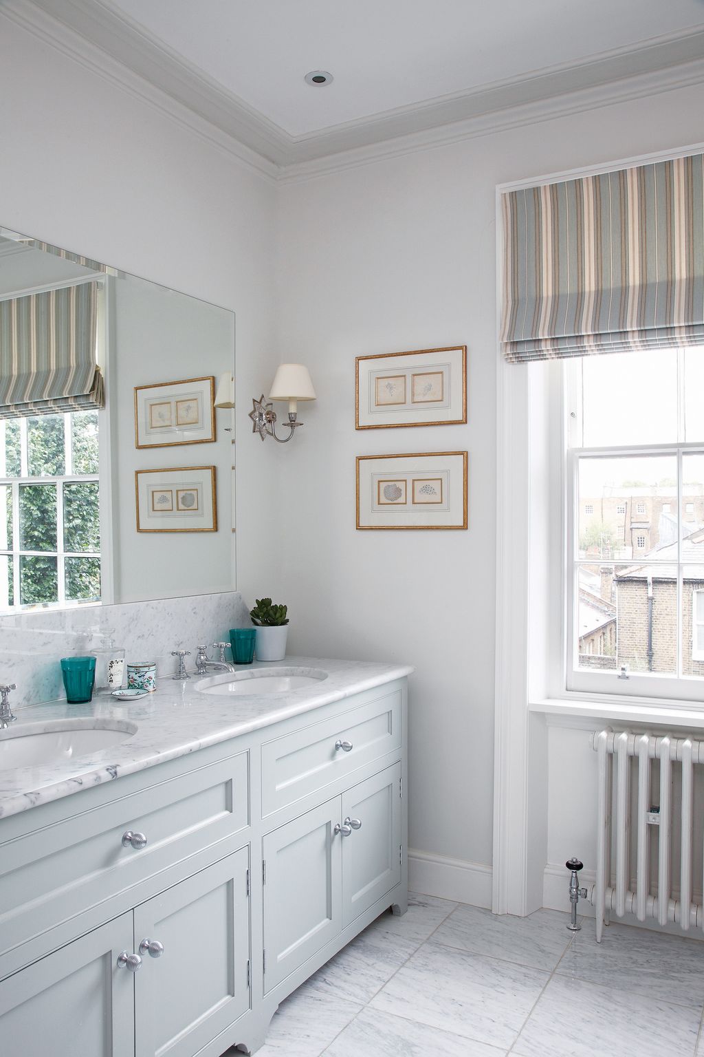 Gray bathroom vanity ideas 11 practical and stylish designs