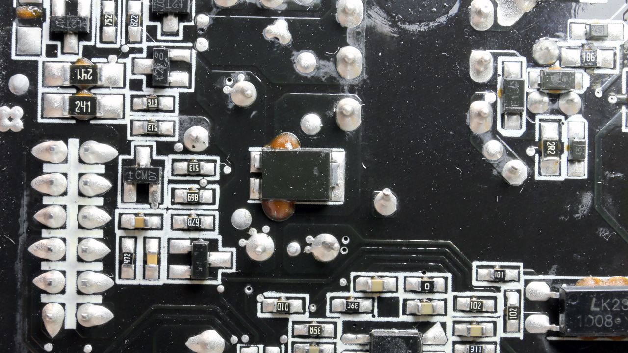EVGA 750 G6
