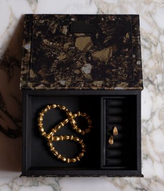 Marbled jewellery box