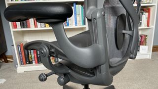 A close up of the mid section of the Aeron chair.