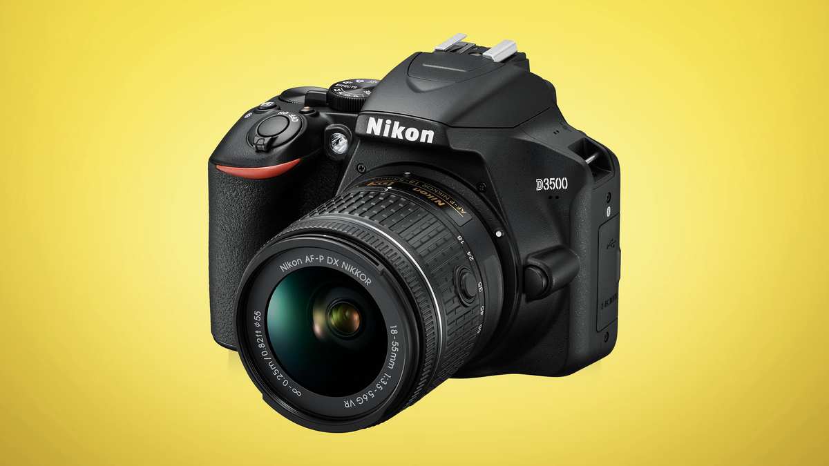 nikon d3500 age
