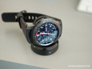 Gear s3 2024 watch charger