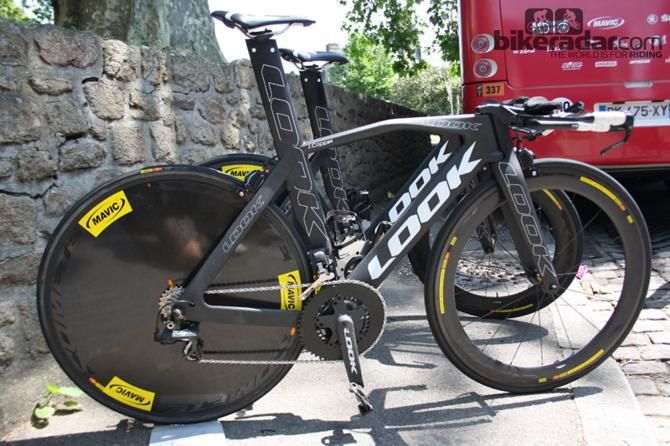 J&eacute;r&ocirc;me Coppel&rsquo;s (Cofidis) Look 596, fitted with off-spec Rotor QXL rings