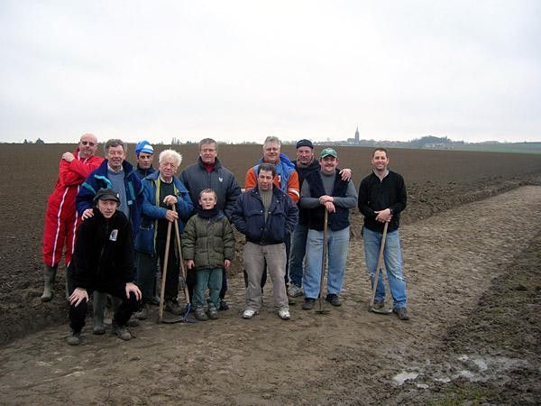 The complete chain gang