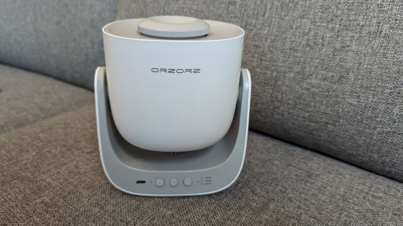 The Orzorz Galaxy Lite star projector