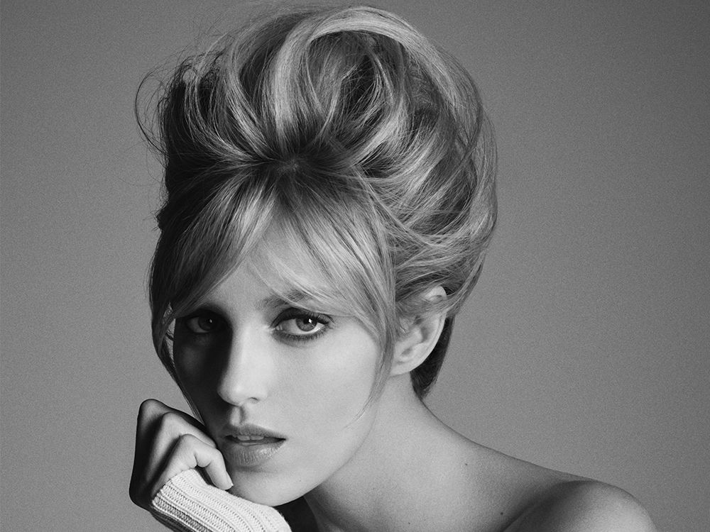 Anja Rubik beehive