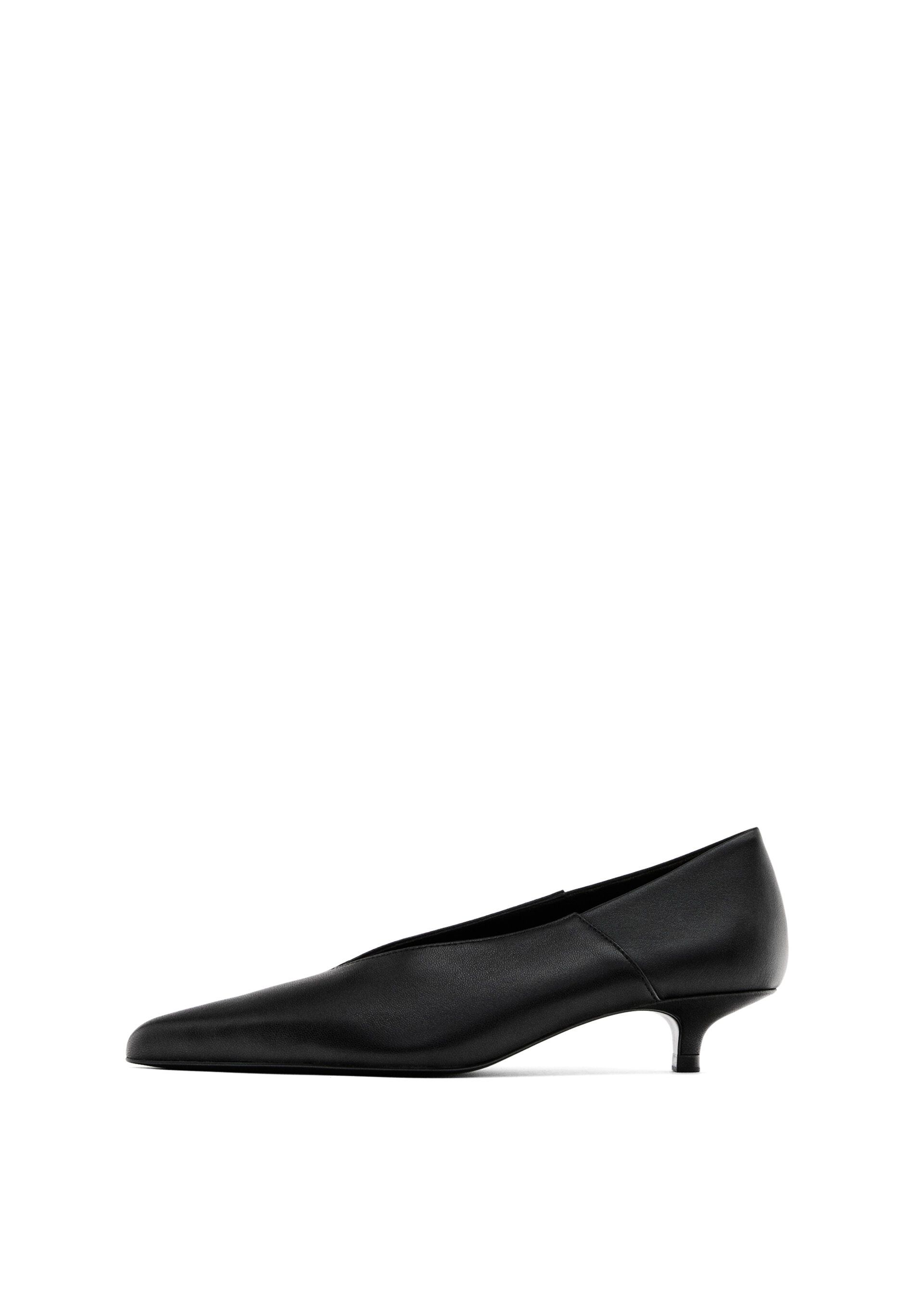 Soft Nappa Leather Court Shoes